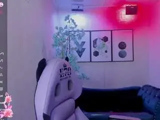 Tamaragrays  live sex cam