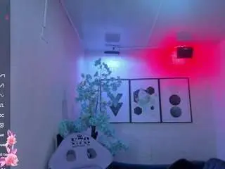 Tamaragrays  live sex cam