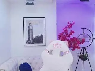Tamaragrays  live sex cam