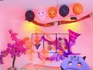 Tamaragrays  live sex cam