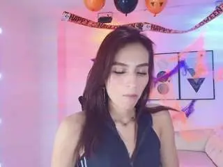 Tamaragrays  live sex cam