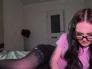 Tinabranca  live sex cam