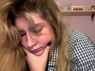 Zoilafassinger  live sex cam