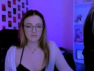 Caroline-rose  live sex cam