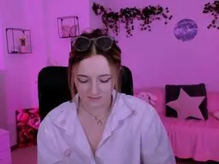 Caroline-rose  live sex cam