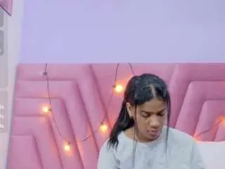 Donnabeella  live sex cam