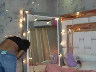 Donnabeella  live sex cam