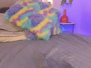 Emycross  live sex cam