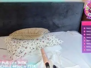 Hotbunny666  live sex cam