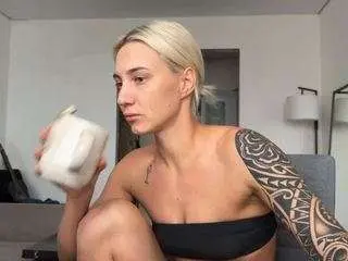 Hotsweetbb  live sex cam