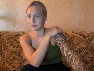 Hotsweetbb  live sex cam