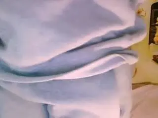 Indiansexysmyle  live sex cam