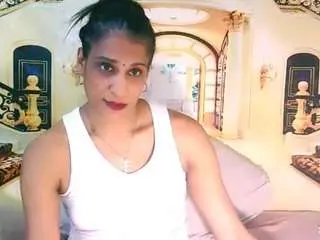 Indiansexysmyle  live sex cam
