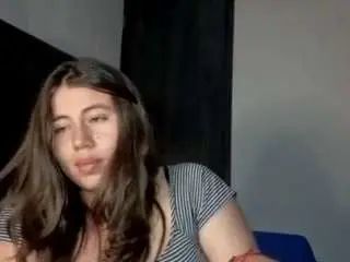 Kate-and-jenna  live sex cam