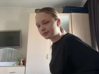 Kazukochristoforou  live sex cam