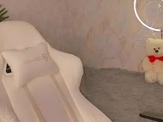 Mybabyisperfect  live sex cam