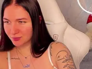 Mybabyisperfect  live sex cam