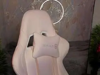 Mybabyisperfect  live sex cam
