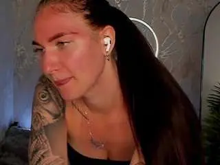 Mybabyisperfect  live sex cam