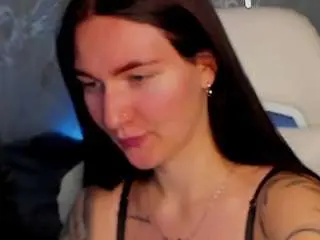 Mybabyisperfect  live sex cam