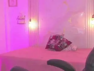 Amber-white25  live sex cam