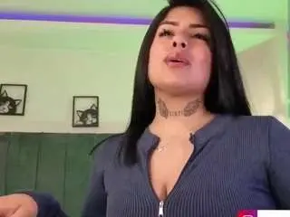 Ivynaugthyqueen  live sex cam