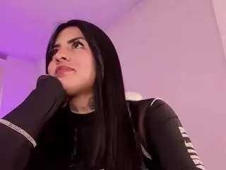 Ivynaugthyqueen  live sex cam