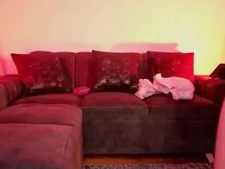 Ivynaugthyqueen  live sex cam