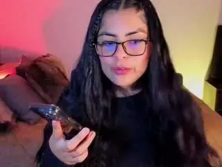 Ivynaugthyqueen  live sex cam