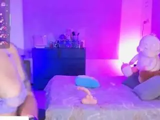 Ivynaugthyqueen  live sex cam
