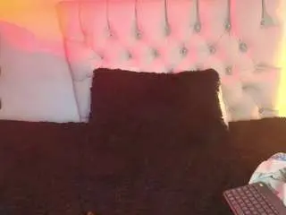 Martinasoler  live sex cam