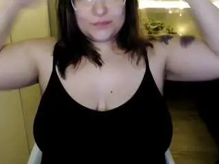 Moonballoons  live sex cam