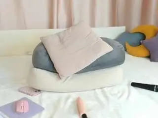 Redheadalice  live sex cam