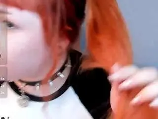 Roxy-moor  live sex cam