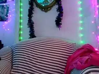 Sinfulvixen1014  live sex cam