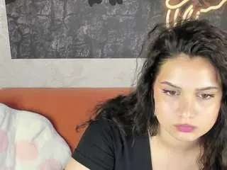 Vivien-ross  live sex cam