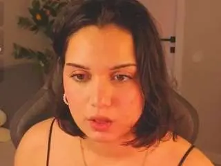 Vivien-ross  live sex cam