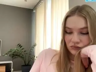 Kristaprehn  live sex cam