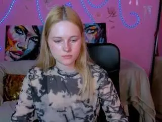 Trixy-melison  live sex cam