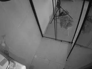 Voyeurcam-jb-shower-2  live sex cam