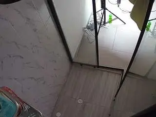 Voyeurcam-jb-shower-2  live sex cam