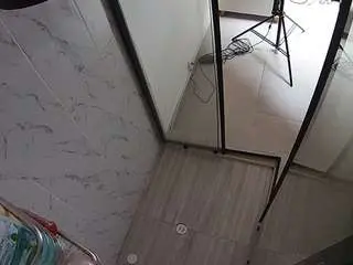 Voyeurcam-jb-shower-2  live sex cam