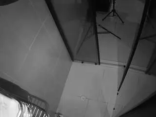 Voyeurcam-jb-shower-2  live sex cam