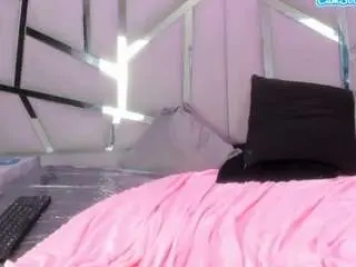 Ivyaura69  live sex cam