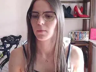 Megidesire  live sex cam