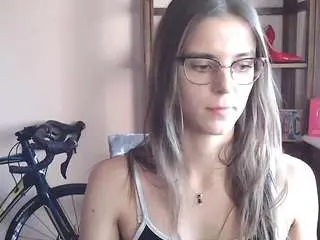 Megidesire  live sex cam