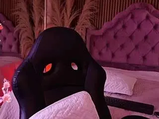 Vaiolet-hot  live sex cam