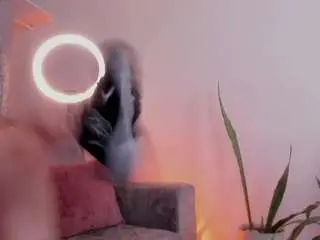 Vaiolet-hot  live sex cam