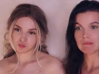 Denesejirik  live sex cam