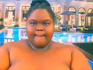 Ebonyhotbuns  live sex cam